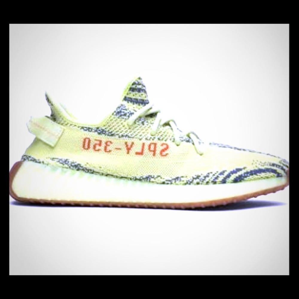 ISO yeezy boost 350 semi frozen yellow